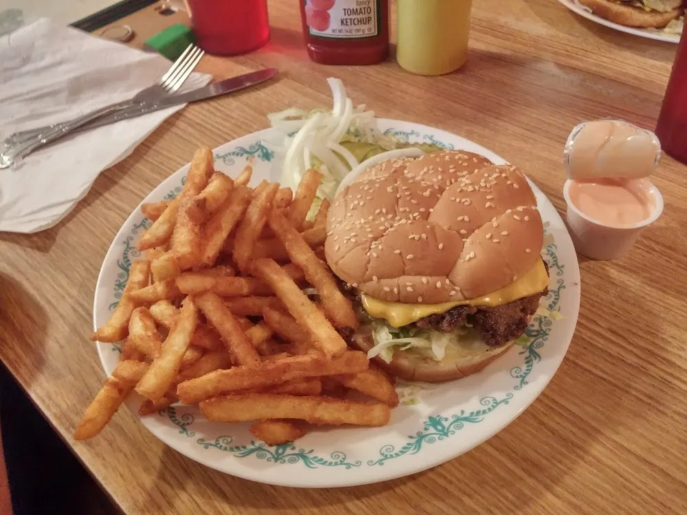 Cheeseburger and Fries